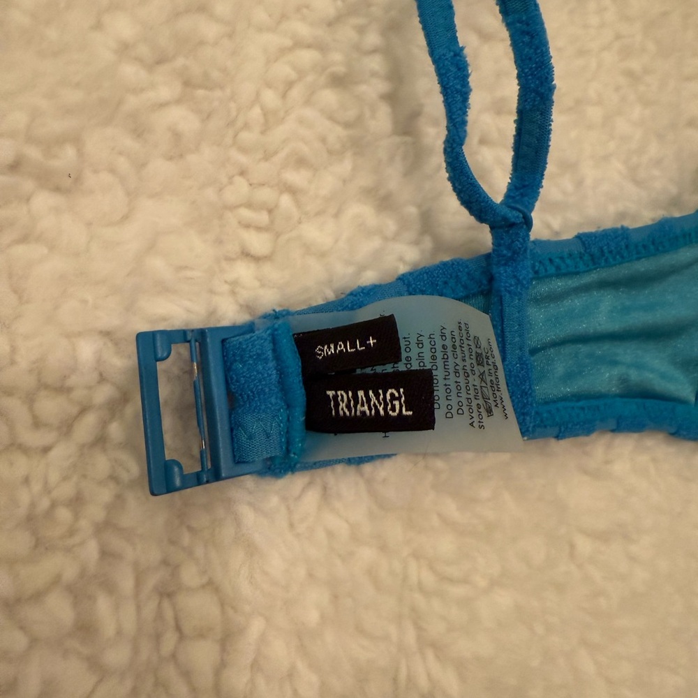TRIANGL Bikini Top - Picture 3 of 3
